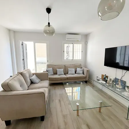 Elegant 3 Bedroom In Torrequebrada Apartment Benalmadena