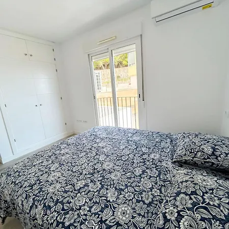 Elegant 3 Bedroom In Torrequebrada Apartment